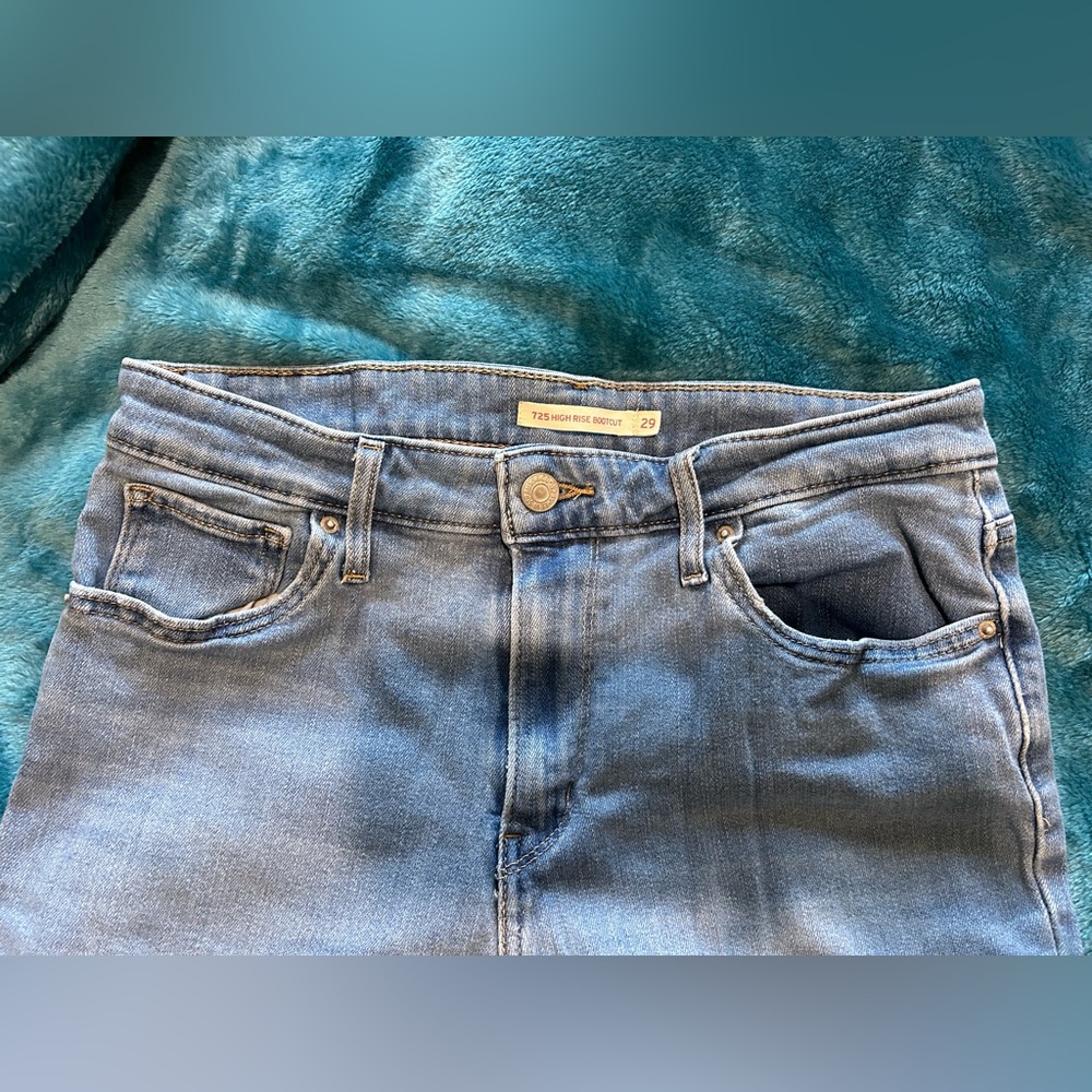Levi jeans, 725 High Rise Bootcut